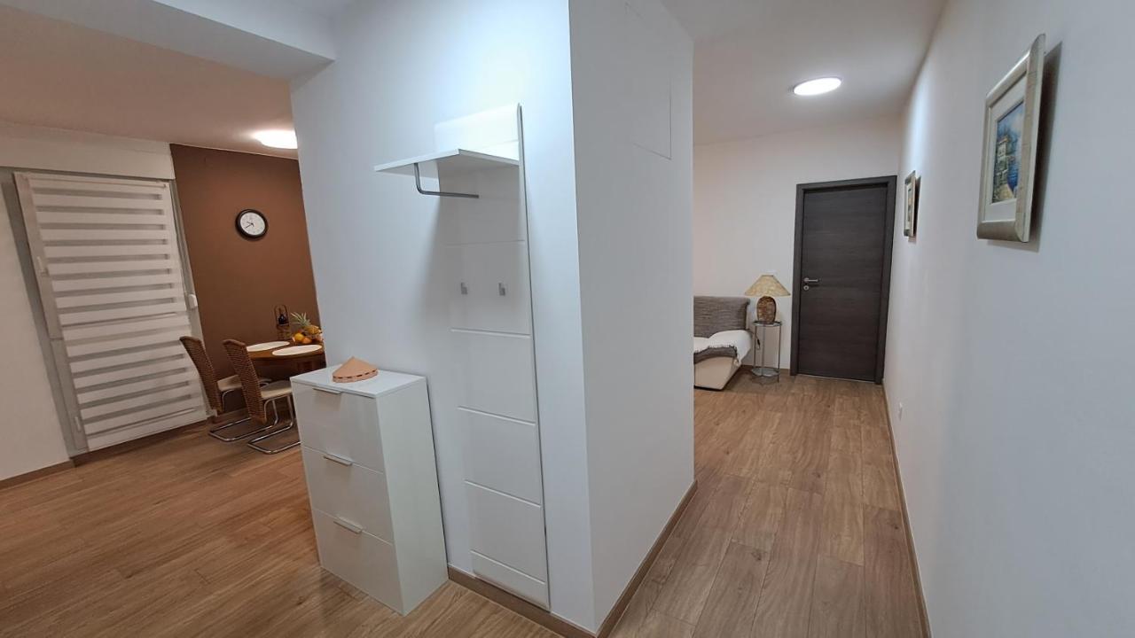 Greenline Pula Apartment Exterior foto